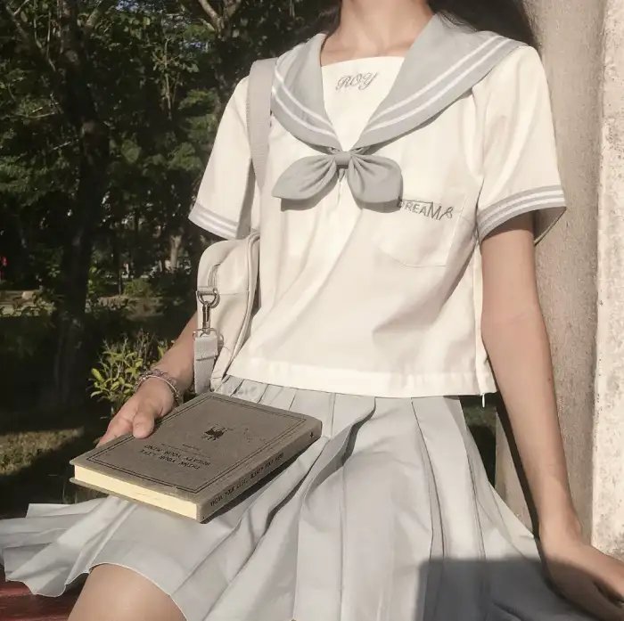 诱人小恶魔
